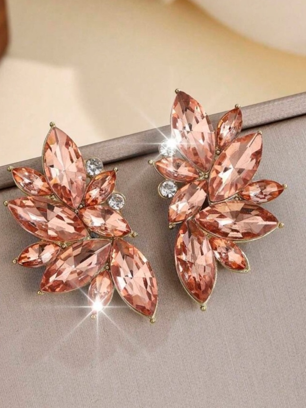 Apricot color Retro Cluster Crystal Dangle Earrings Rhinestone Stud Earrings - Picture 2 of 10